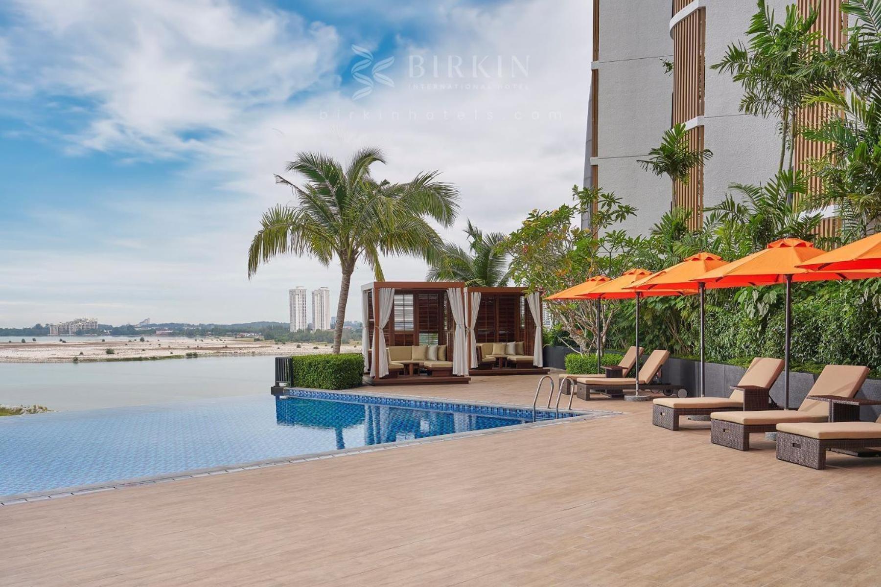 Birkin International Hotel Malacca Exterior photo